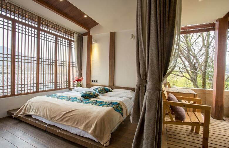 Posada Yunzhong Baisha Lijiang Inn