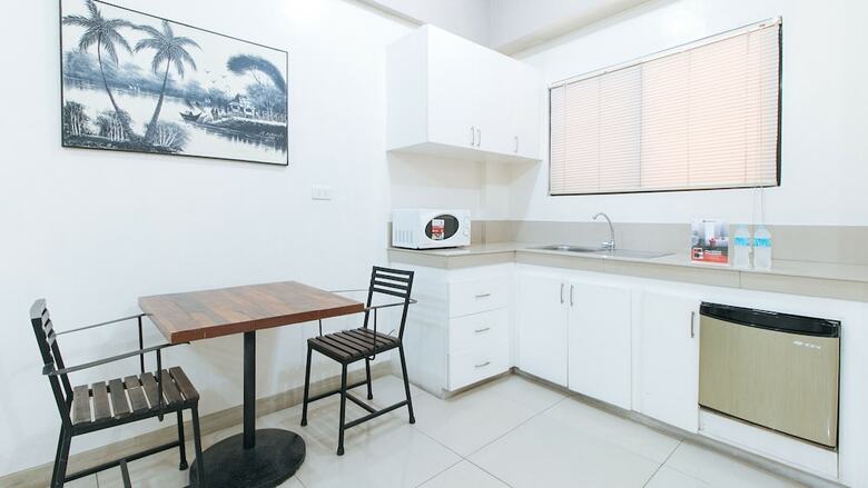 Hotel Reddoorz Near Pasay Taft