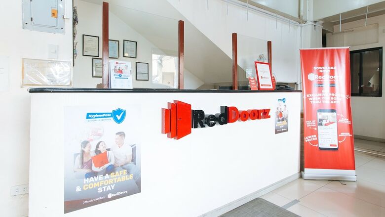 Hotel Reddoorz Near Pasay Taft
