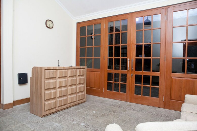 Hotel Reddoorz Plus Near Pasundan University