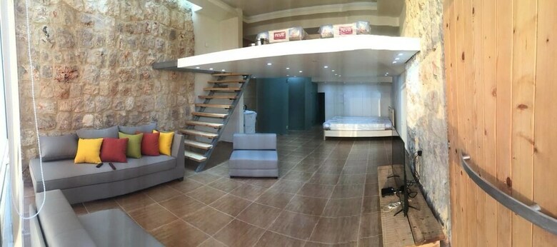 Hotel Damour Country Club
