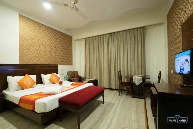 Hotel Classic Residency