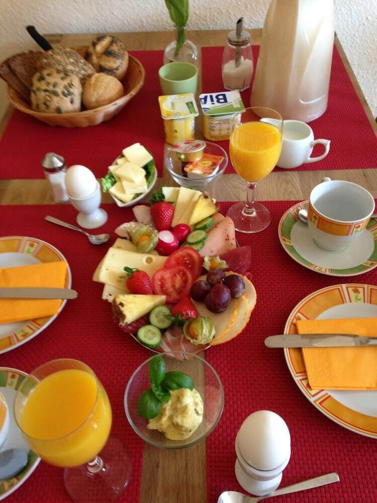 Bed & Breakfast Bei Alex - Fr�hst�ckspension