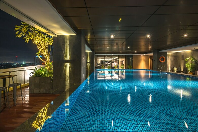 Oakwood Hotel & Residence Surabaya