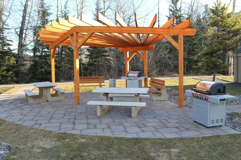 Hotel The Kanata By Bcminns Blairmore