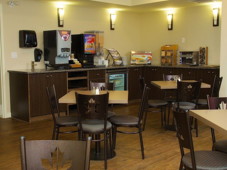 Hotel The Kanata By Bcminns Blairmore