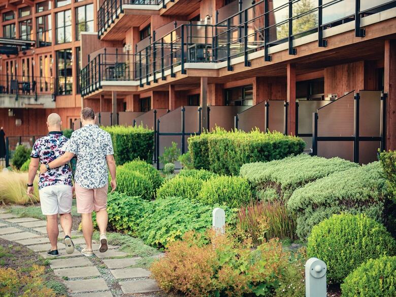 Hotel Brentwood Bay Resort & Spa