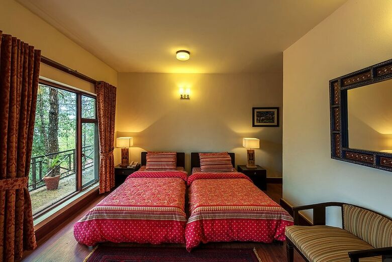 Hotel Arcadian Blue Pines