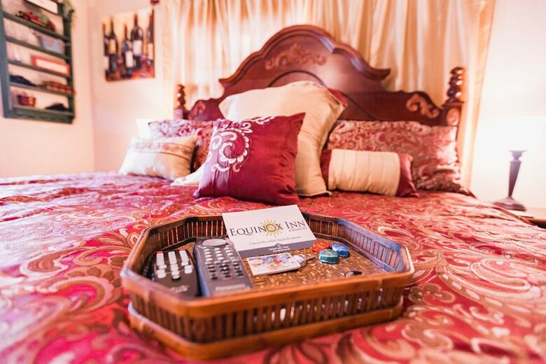Bed & Breakfast Equinox Inn At Biscuit Hill