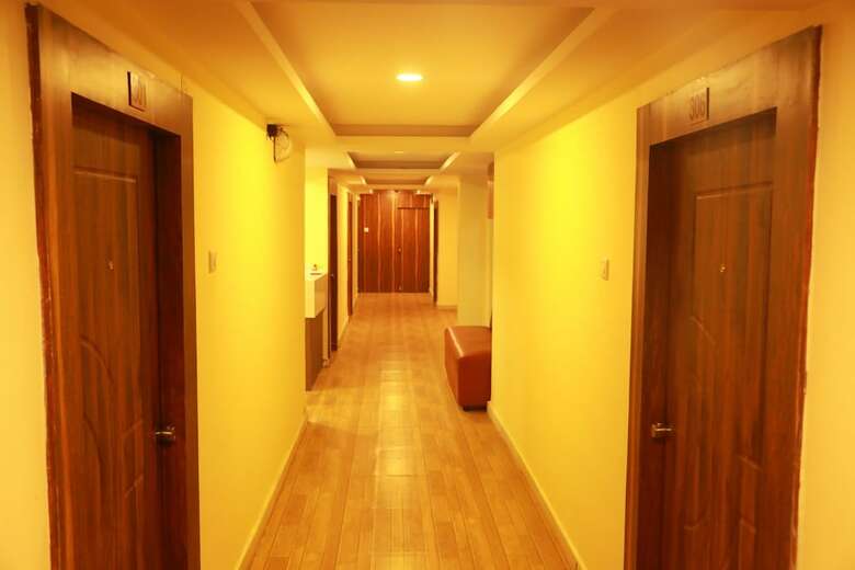Hotel Aditya Grand