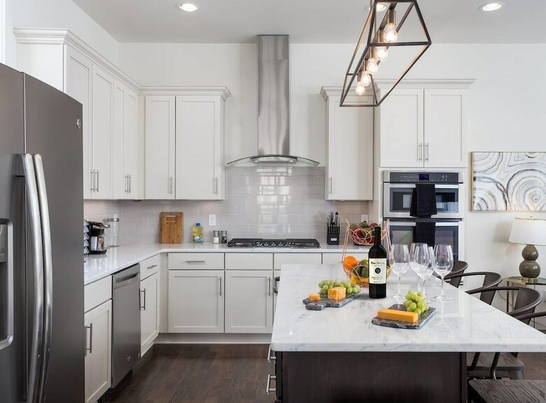 Domio Katie Hills Modern 3br Skyline Views