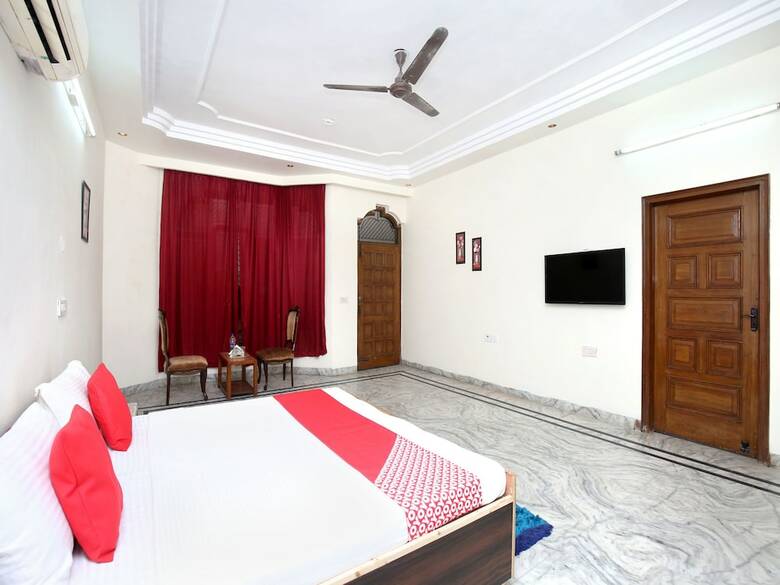 Apartamentos Oyo 16130 The Corner House
