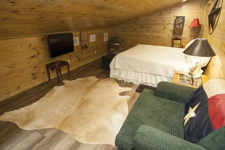 Cora's Cabins