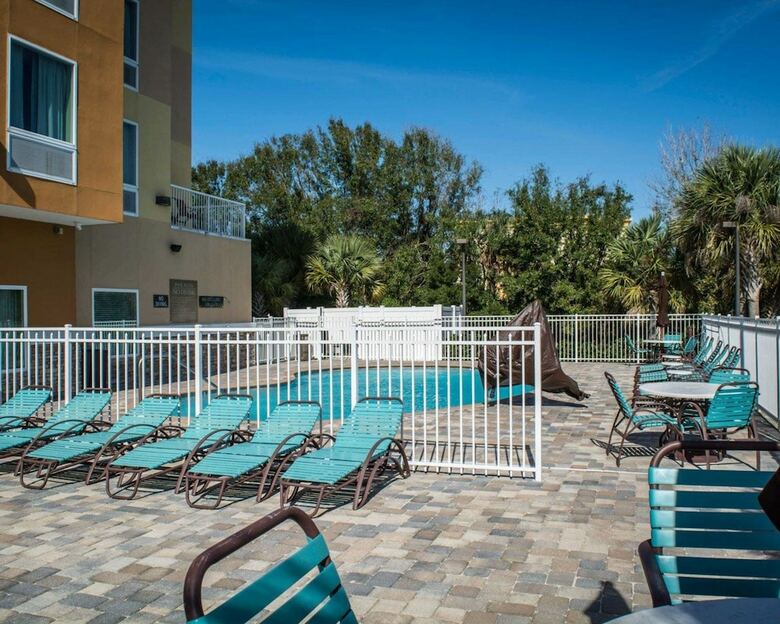 Hotel Comfort Suites At Fairgrounds-casino