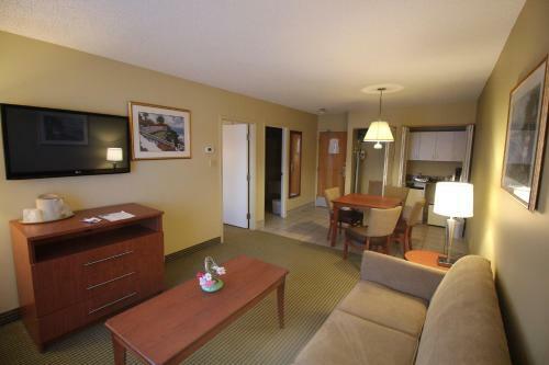 Hotel Quality Inn & Suites Hawkesbury