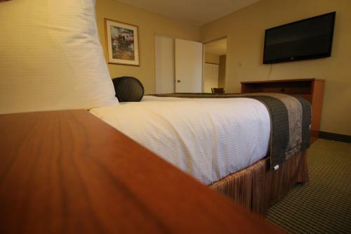 Hotel Quality Inn & Suites Hawkesbury