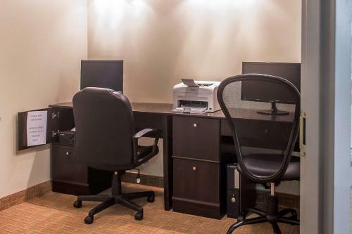 Hotel Quality Inn & Suites Hawkesbury