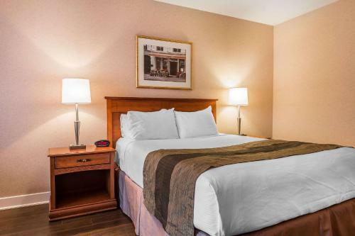 Hotel Quality Inn & Suites Hawkesbury