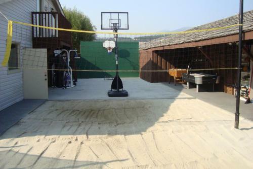 Apartamentos Ypc Fitness & Accomodations