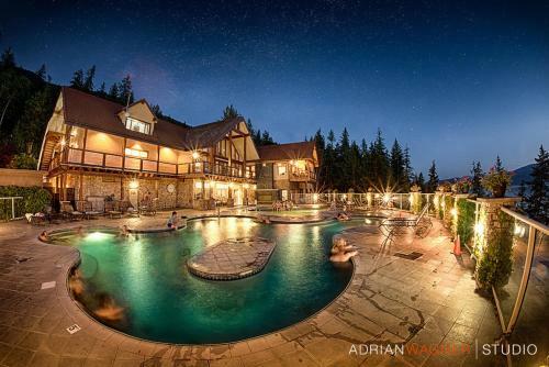 Halcyon Hot Springs Village And Spa