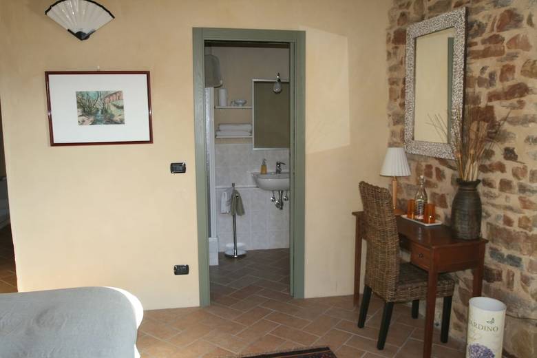 Sacreterre Room & Breakfast