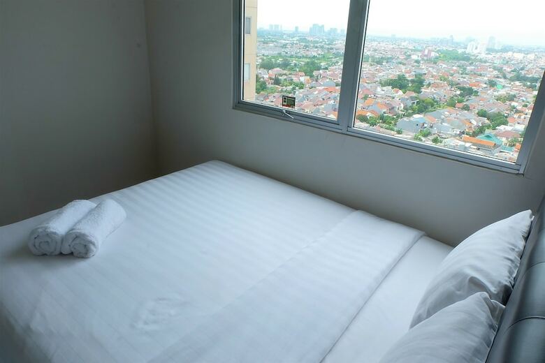 Comfortable Pakubuwono Terrace Apartment