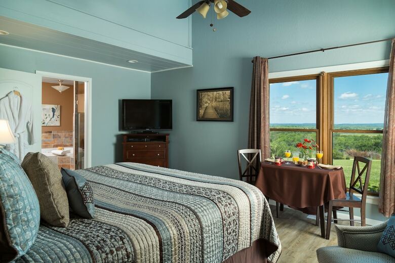 Bed & Breakfast Cedar Crest Lodge