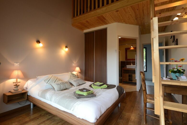 Bed & Breakfast Lauz'oustal - Maison D'h�tes