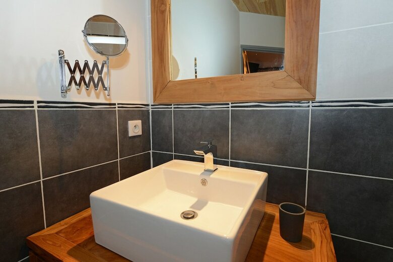 Bed & Breakfast Lauz'oustal - Maison D'h�tes