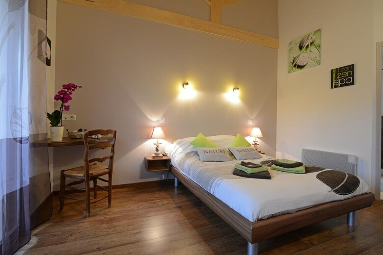 Bed & Breakfast Lauz'oustal - Maison D'h�tes