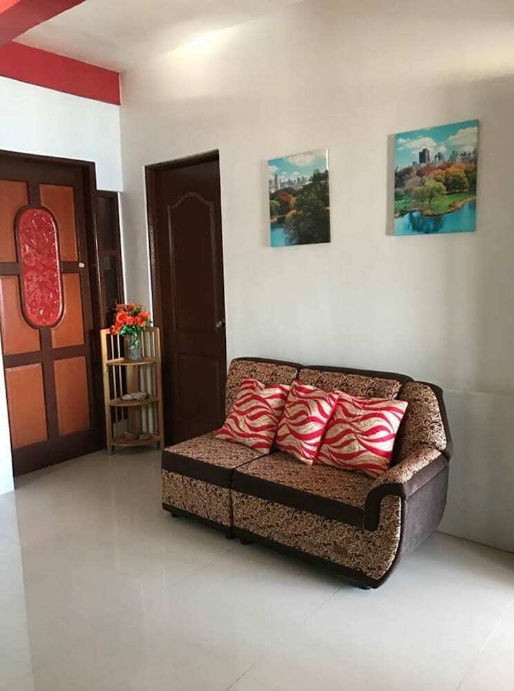 Hotel Breazy Beach House