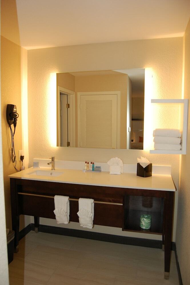 Hotel Hawthorn Suites By Wyndham Indianapolis North