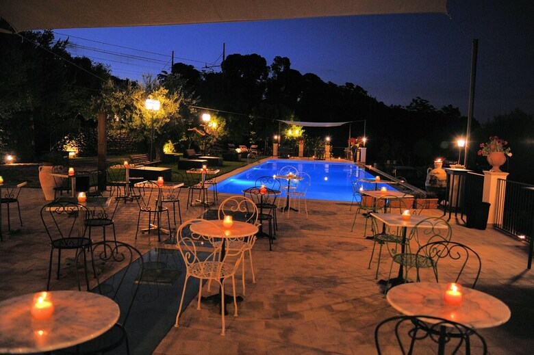 Agroturismo Tenuta Santa Tecla