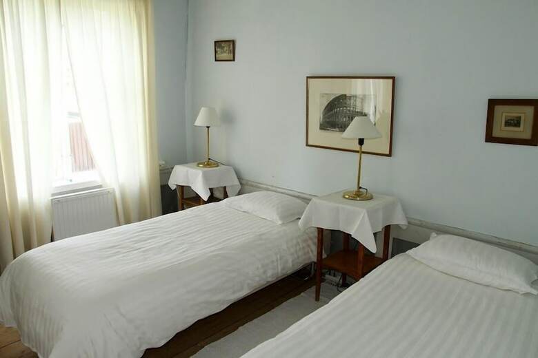 Fr�gsta H�lsingeg�rd Bed & Breakfast