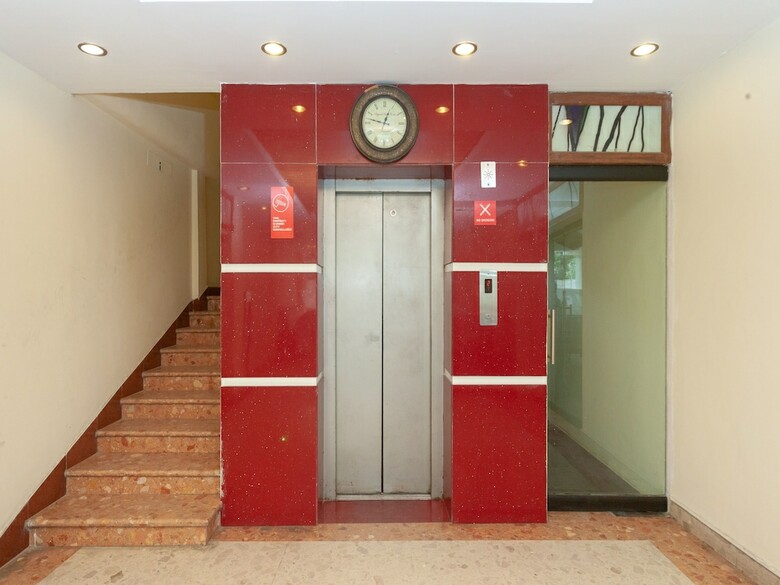 Hotel Oyo 15972 Bhimaas Corporate Residency