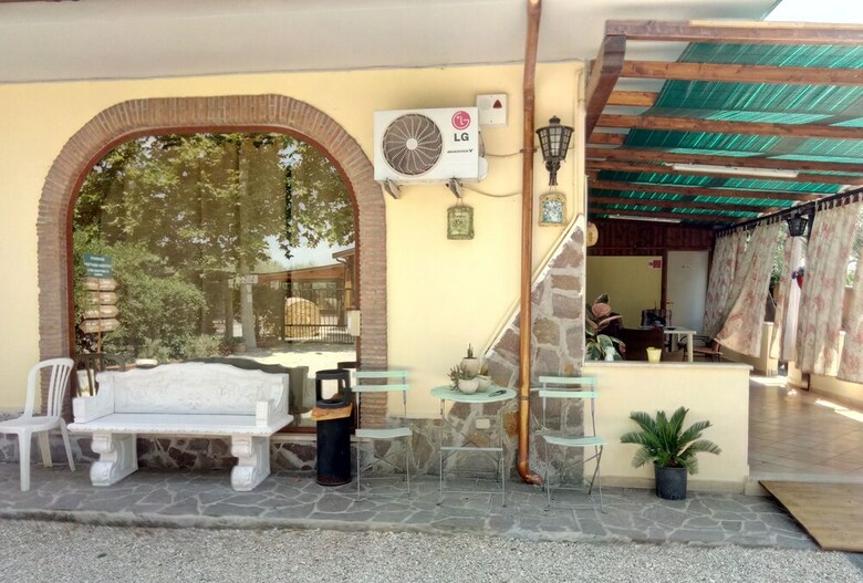 Bed & Breakfast Casadolcecasalatina