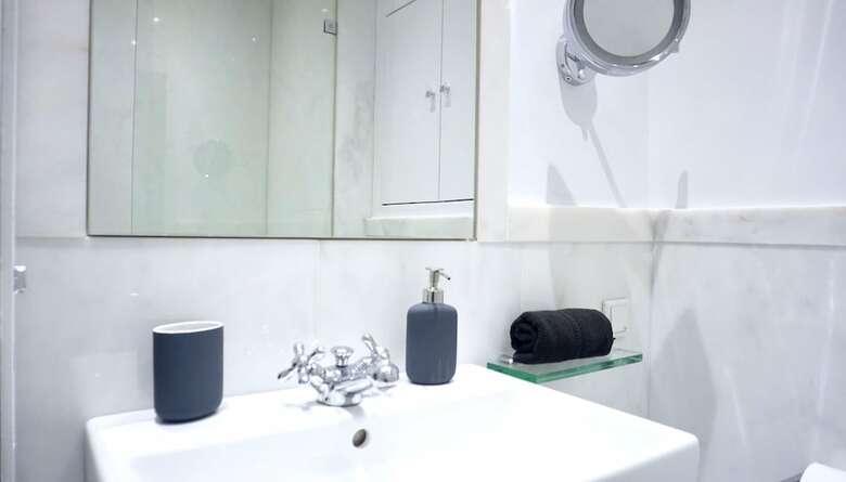 Apartamentos Central & Elegant Apt In Athens