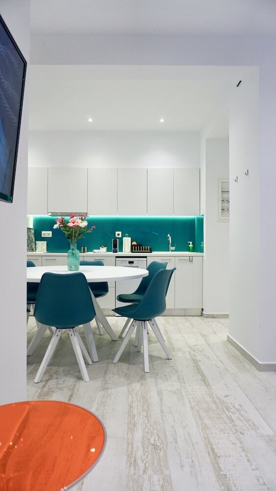 Apartamentos Peaceful Urban Oasis Apt In Athens