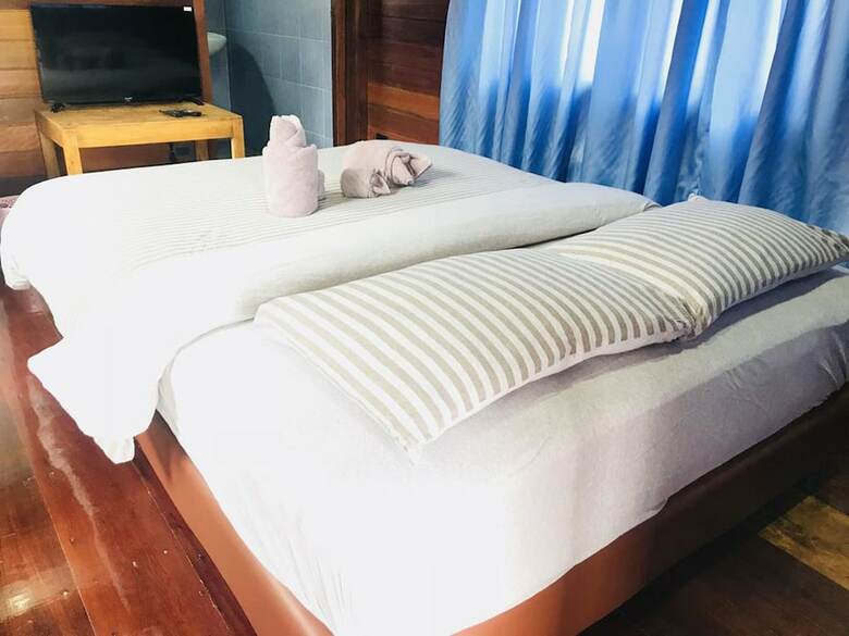 Hotel We Care Resort