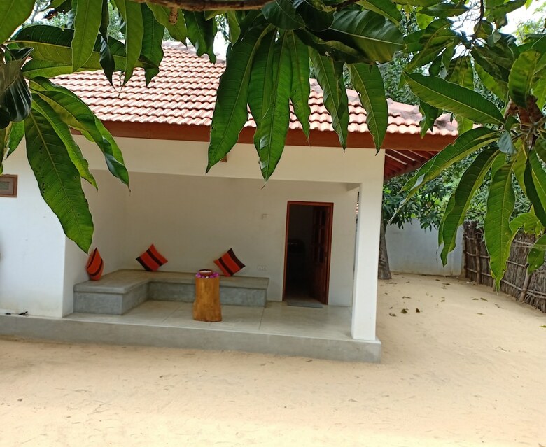 Hotel Sunset Safari & Resort