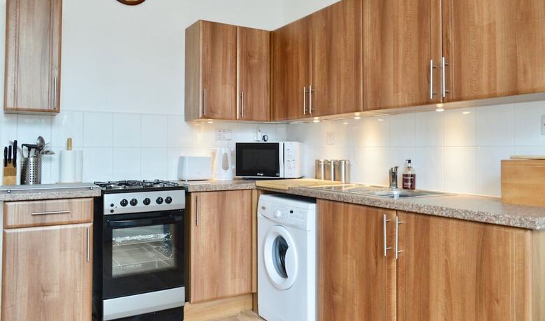 Apartamentos Bright And Spacious 2 Bedroom Flat Near Leith Shore