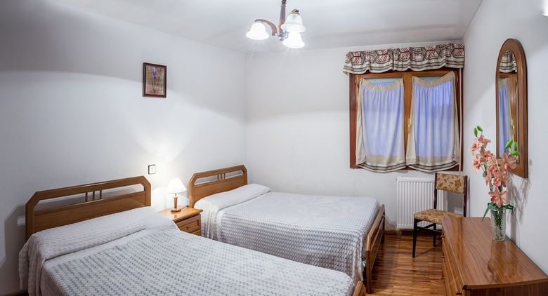 Agroturismo Casa Rural El Cerro Y El Front�n