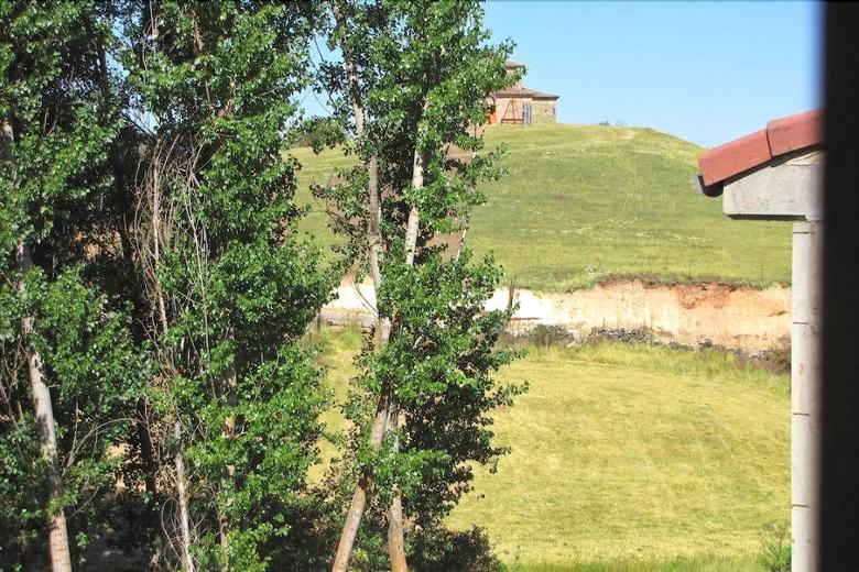 Agroturismo Casa Rural El Cerro Y El Front�n