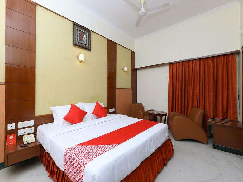 Hotel Collection O 30020 Koyambedu