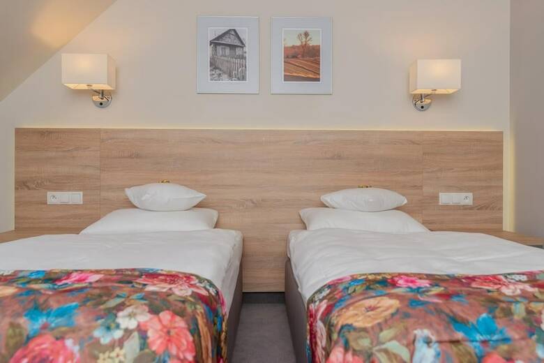 Bed & Breakfast Go?ciniec Folwark Nadawki