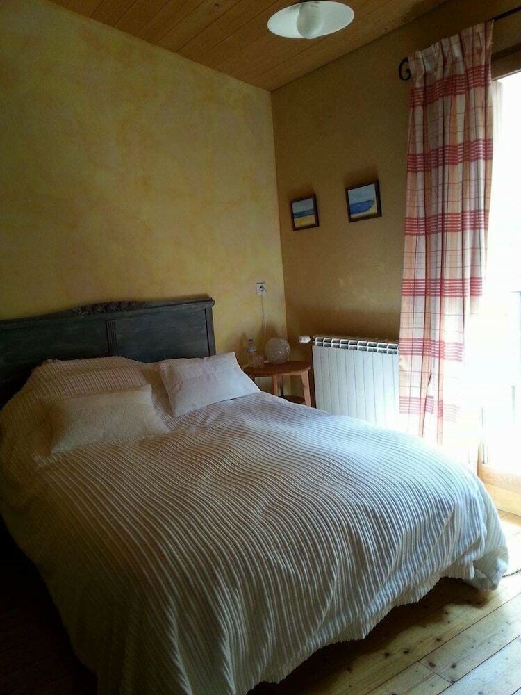 Bed & Breakfast La Cocagni�re - In A Rural Location