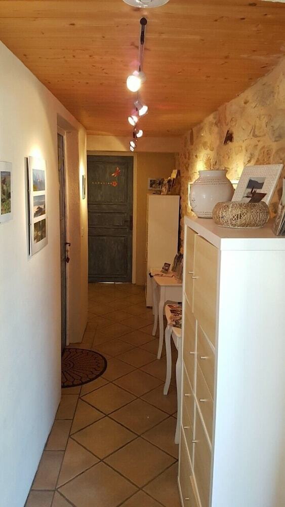 Bed & Breakfast La Cocagni�re - In A Rural Location