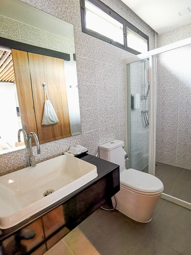 Hotel Bangpakong Boat Club