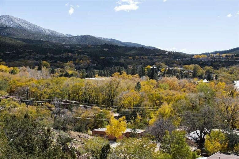 Vista de Colores - Two Bedroom Home