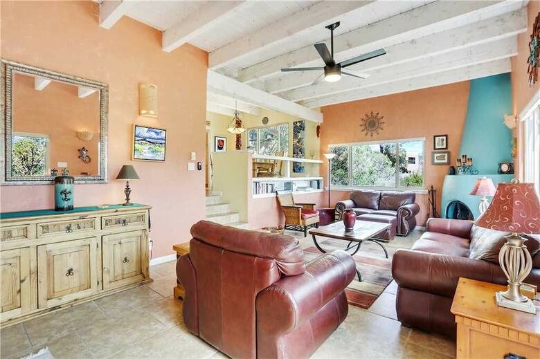 Vista de Colores - Two Bedroom Home